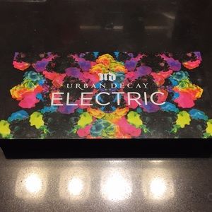 Urban Decay Electric Eyeshadow Palette